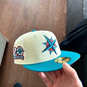 Seatle Mariners Exclusive Fitted
